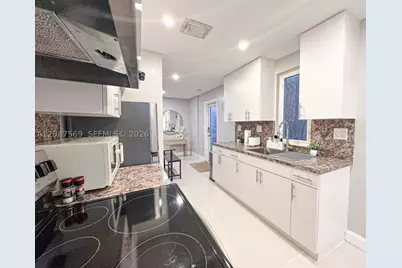 174 NE 55th #1, Miami, FL 33137 - Photo 7