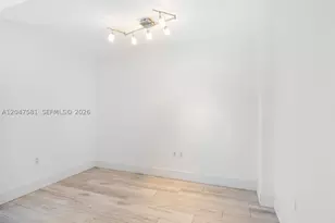 350 S Miami, Miami, FL 33130 - Photo 35