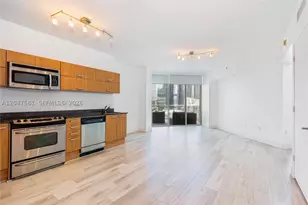 350 S Miami, Miami, FL 33130 - Photo 31
