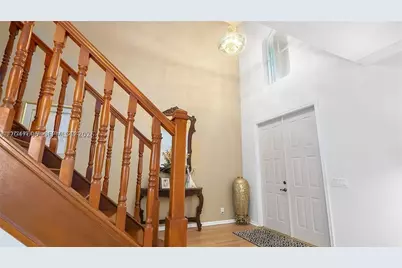 1714 Royal Grove #-, Weston, FL 33327 - Photo 17