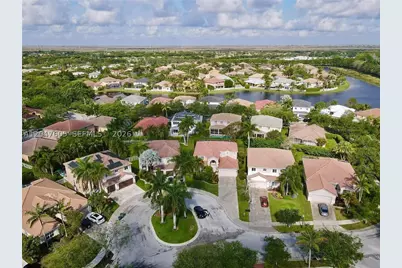 1714 Royal Grove #-, Weston, FL 33327 - Photo 41