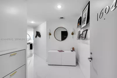 1300 S Miami #1601, Miami, FL 33130 - Photo 3