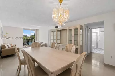 3901 Indian Creek #309, Miami Beach, FL 33140 - Photo 3
