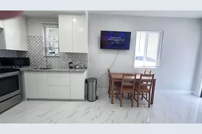320 SW 29th #Cottage, Miami, FL 33129 - Photo 7