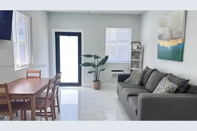320 SW 29th #Cottage, Miami, FL 33129 - Photo 3