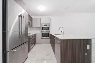 488 NE 18th, Miami, FL 33132 - Photo 9