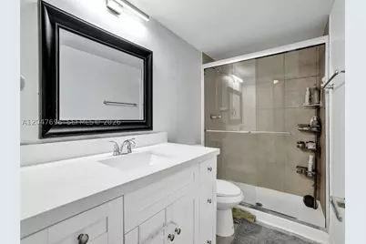 800 Parkview #131, Hallandale Beach, FL 33009 - Photo 21