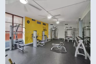 800 Parkview #131, Hallandale Beach, FL 33009 - Photo 27