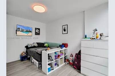 800 Parkview #131, Hallandale Beach, FL 33009 - Photo 23