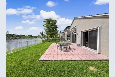 2754 SW 183rd, Miramar, FL 33029 - Photo 23