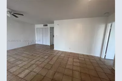 17011 N Bay #816, Sunny Isles Beach, FL 33160 - Photo 5