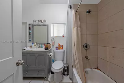 [Address not provided], Fort Lauderdale, FL 33315 - Photo 31