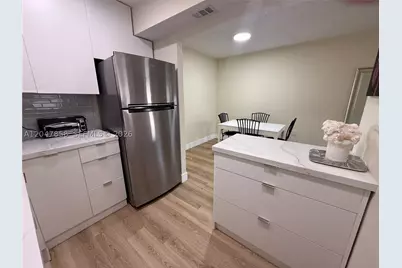 9101 Sunrise Lakes #215, Sunrise, FL 33322 - Photo 21