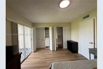 9101 Sunrise Lakes #215, Sunrise, FL 33322 - Photo 33