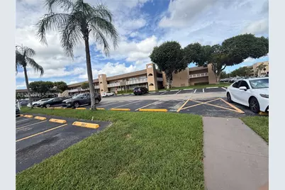 9101 Sunrise Lakes #215, Sunrise, FL 33322 - Photo 77