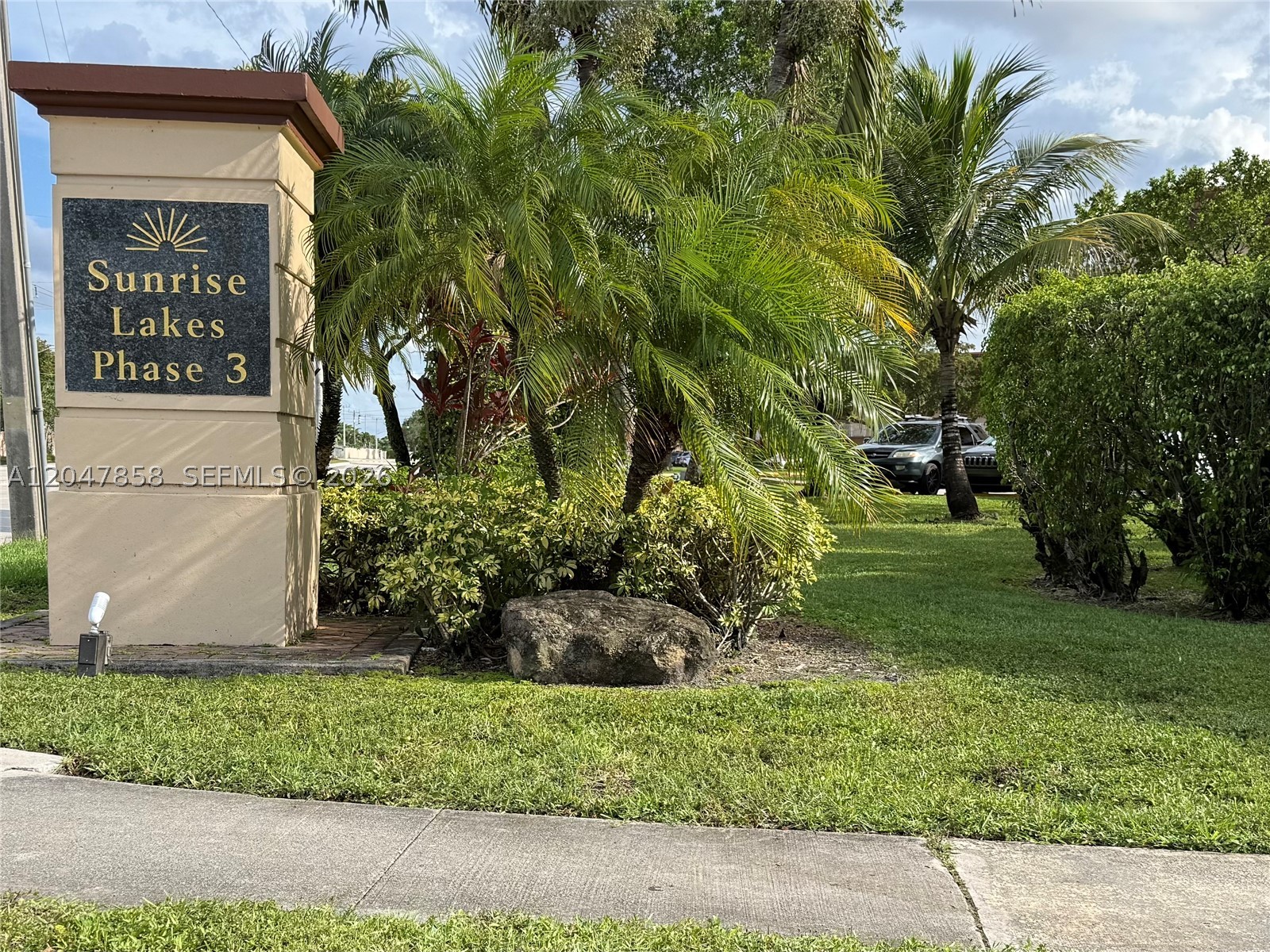 9101 Sunrise Lakes #215 - 9101 Sunrise Lakes #215, Sunrise, FL 33322 Luxury Property | Jose Angel Pina