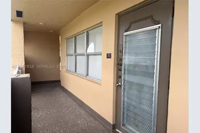 9101 Sunrise Lakes #215, Sunrise, FL 33322 - Photo 7