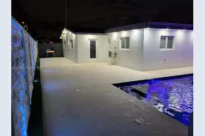 7525 Roosevelt, Hollywood, FL 33024 - Photo 37