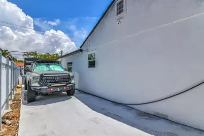 6575 SW 39th, Miami, FL 33155 - Photo 13