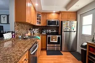 1300 NE 191st, Miami, FL 33179 - Photo 9