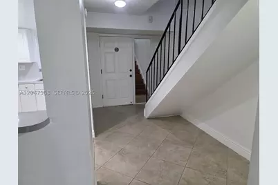 40 NW 87th #D201, Miami, FL 33172 - Photo 1