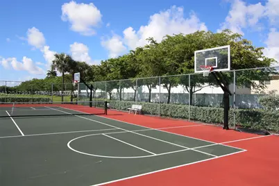 1595 Seagrape #-, Hollywood, FL 33019 - Photo 33