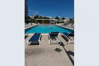 18061 Biscayne #PH02, Aventura, FL 33160 - Photo 17