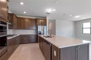 4480 Gramercy, Oakland Park, FL 33309 - Photo 9