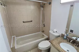 8877 Fontainebleau, Miami, FL 33172 - Photo 7