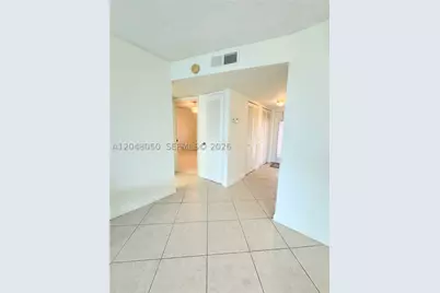9660 Sunrise Lakes #202, Sunrise, FL 33322 - Photo 13