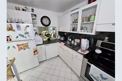 1555 W 44th #235, Hialeah, FL 33012 - Photo 5