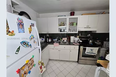 1555 W 44th #235, Hialeah, FL 33012 - Photo 9