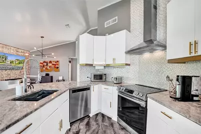 507 Bridgeton, Weston, FL 33326 - Photo 33