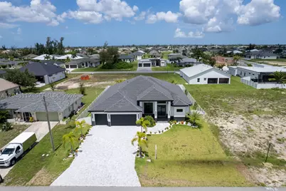 10 SW 33rd, Cape Coral, FL 33991 - Photo 47