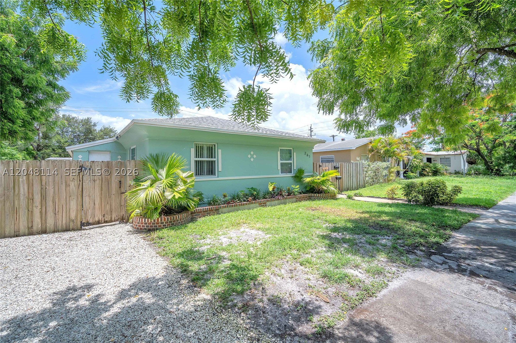 261 SW 15th #3 - 261 SW 15th #3, Dania Beach, FL 33004 Luxury Property | Jose Angel Pina