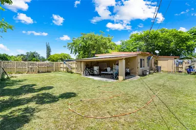 1300 S 20th, Hollywood, FL 33020 - Photo 23