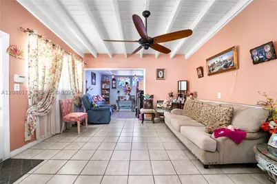 1300 S 20th, Hollywood, FL 33020 - Photo 5