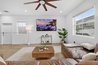 826 SE 17th, Homestead, FL 33034 - Photo 11