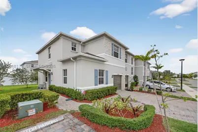 826 SE 17th, Homestead, FL 33034 - Photo 1