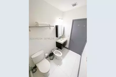 [Address not provided], North Miami, FL 33181 - Photo 21