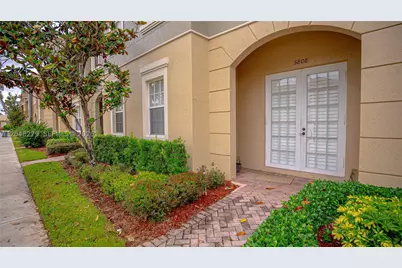 5808 Hampton Hills, Tamarac, FL 33321 - Photo 3