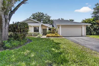 12104 Landing, Cooper City, FL 33026 - Photo 1
