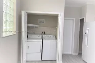 2174 N Ensenada, Weston, FL 33327 - Photo 27