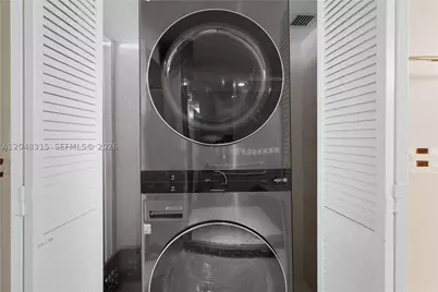 6423 Collins #703, Miami Beach, FL 33141 - Photo 37