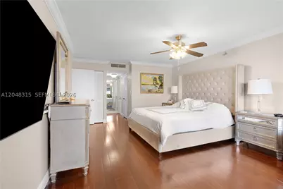 6423 Collins #703, Miami Beach, FL 33141 - Photo 33