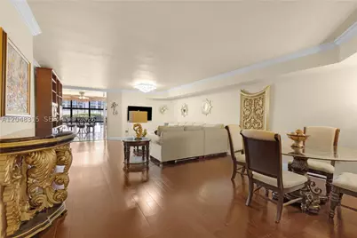 6423 Collins #703, Miami Beach, FL 33141 - Photo 17