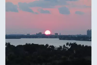 5701 Collins #1703, Miami Beach, FL 33140 - Photo 23