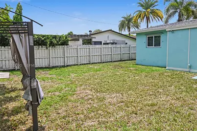 301 SW 65th, Pembroke Pines, FL 33023 - Photo 37