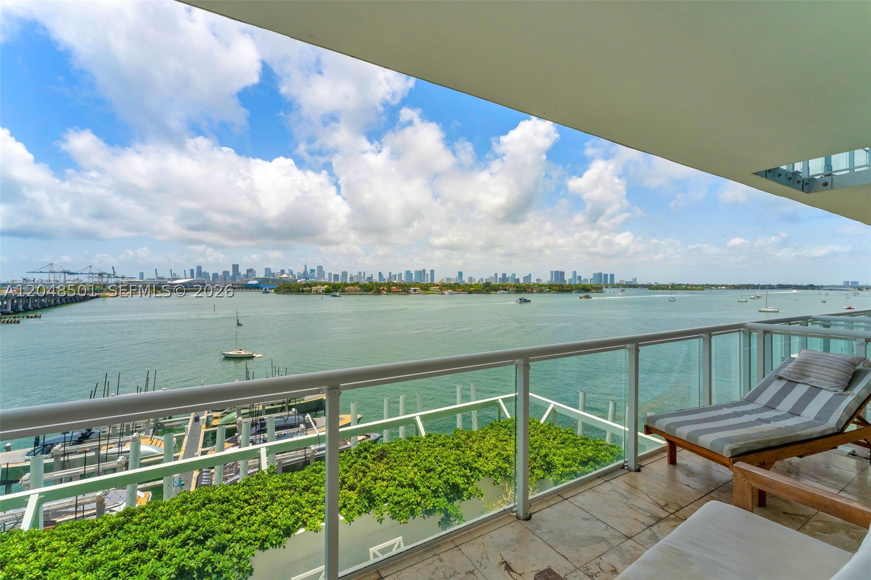 520 W #604 - 520 W #604, Miami Beach, FL 33139 Luxury Property | Jose Angel Pina
