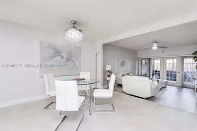 7032 SW 23rd #16, Davie, FL 33317 - Photo 5